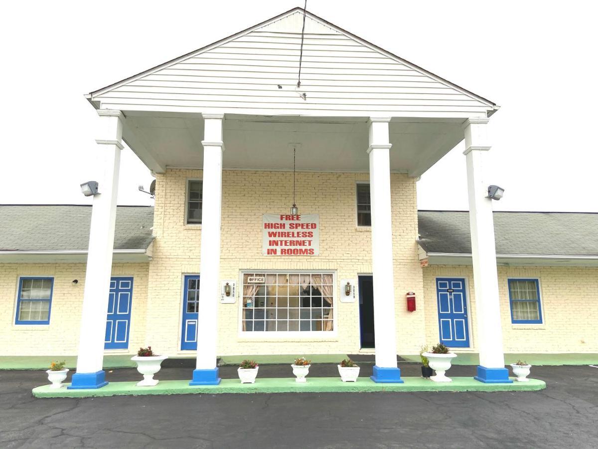 Economy Inn Danville Exterior photo